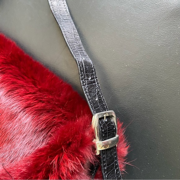 Genuine Fur Shoulder Bag by SPI 25 - Picture 6 of 11